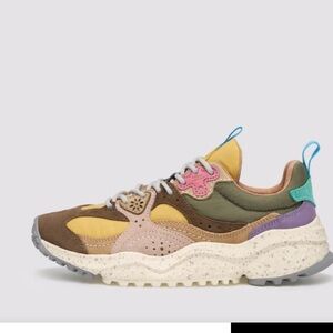 Women’s Multicolor Athletic Sneakers — Neutral & Pastel Accent Design